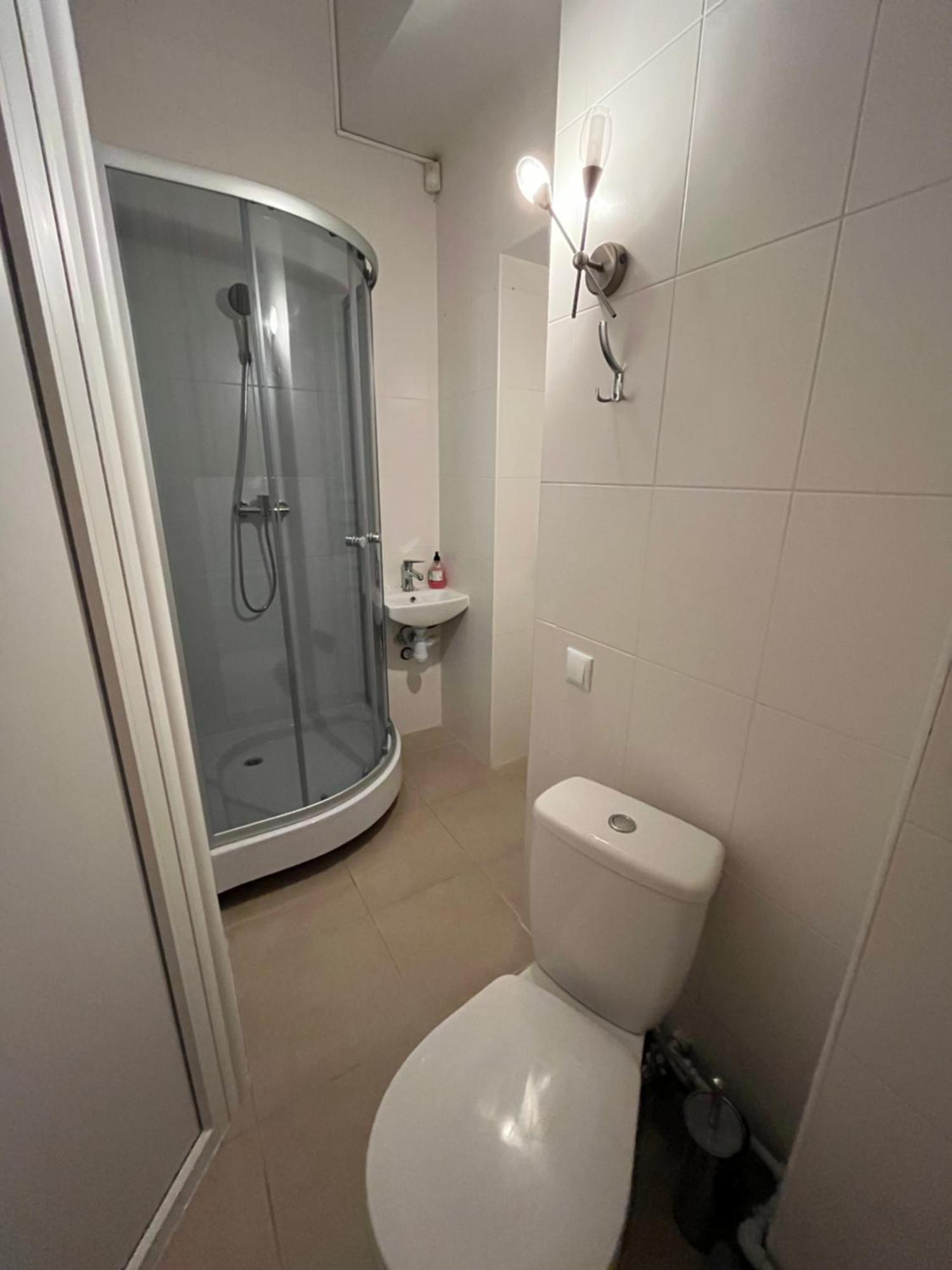 Центрум Апартаментс Lviv Ngoại thất bức ảnh